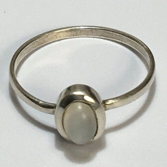 Sterling Silver Ring Size 7.5 Cat's Eye Moonstone Feldspar Cabochon Stone - Picture 3 of 13